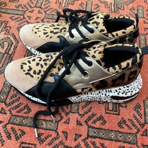 Steve Madden fashion sneakers with cheetah print and gold leather size 10